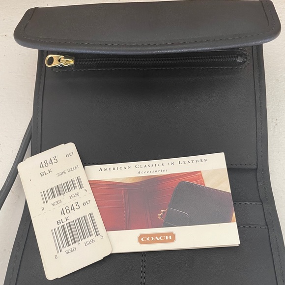 Vintage blk Coach Wallet- w tags - Picture 3 of 4